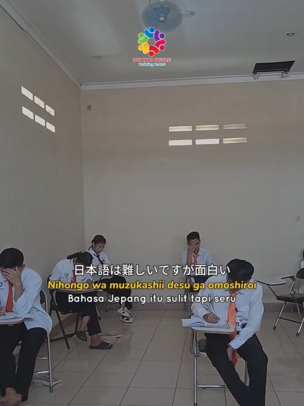 Walaupun sulit, teruslah berusaha dan temukan kesenangan dalam proses belajar Bahasa Jepangmu! Pasti bisa! 🇯🇵✨ #bahasajepang #japan🇯🇵 #nihongo #lokerjepang #fyp 