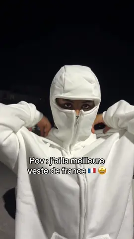 Elle est incroyable 🤩 Lien en bio 🔗 #inoxtag #veste #pourtoi #fyp 