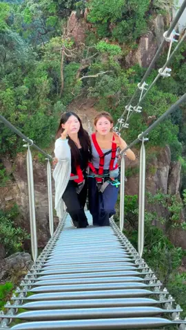 Luxurious trips or budget trips, none compare to trips in one's youth. #SkyLadder #MangshanWuzhifengScenicArea #MangshanSpaceLadder #Travel #CheckInBeautifulChina