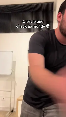C’est quoi ce Check de merde