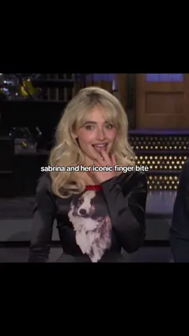 obsessed with how perfect this pose is #sabrinacarpenter #fyp #bite #iconic #blowthisup #foryoupagee 
