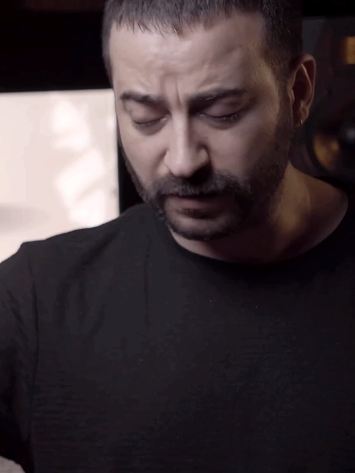 Ömer Tanas - Güzel Bu Nasıl Sevdaymış #ömertanas #kesfett #fyp #keşfetedüş #djeren