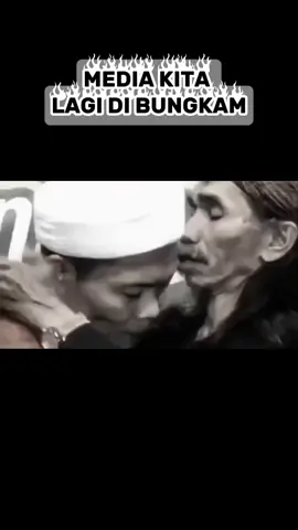media trans 7 mau di bungkam !!!  #BoikotTrans7 #BoikotTrans7Viral #StopTrans7 #TangisSantri #SuaraSantri #LindungiPesantren #BoikotTrans7🇮🇩 #KeadilanUntukSantri #MartabatPonpes #EtikaMedia