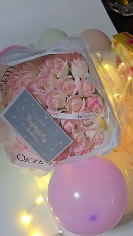 #ช่อดอกไม้ #ดอกไม้ประดิษฐ์ #ดอกไม้ให้แฟน #ดอกไม้รับปริญญา #ช่อดอกไม้รับปริญญา 