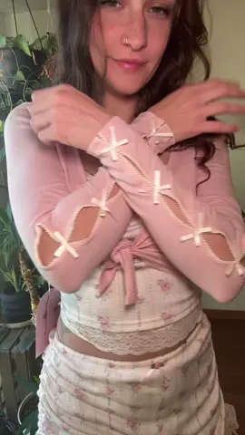 Aurora Ballet Set – LuminaVenus ✨ Step into your soft-girl era with this elegant floral two-piece set featuring a fitted corset-style top and matching skirt-short combo. Perfect for fairytale lovers, coquette fashion, and balletcore vibes. Feminine, dreamy, and effortlessly romantic — your new go-to for dates, festivals, or spring photoshoots. 🌸 #balletcore #fairycore #coquetteaesthetic  #floraldesign #girlytok 