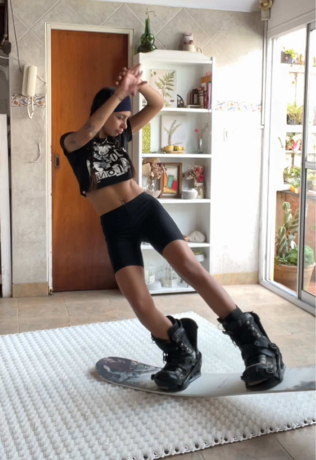 Hubo mejoras? Jeje la fiel representación de que la práctica hace al maestro ✨🤙🏽 (falta bastante para ser maestro pero ya se dará)  Amo el snowboard diosssss