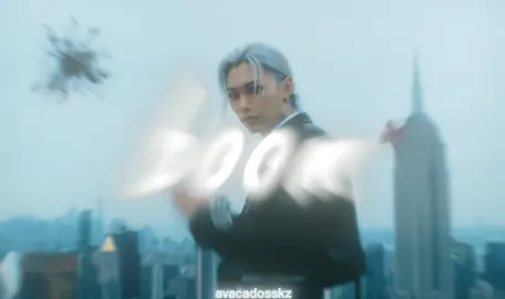 CURRENTLY LEARNING THE DANCE FOR THIS SONG  #straykids #felix #han #chkchkboom #kpop 