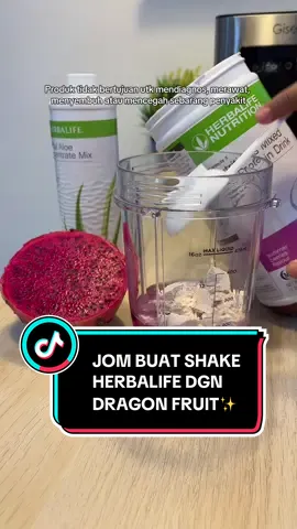 Hari ni saya bancuh Herbalife Shake campur dengan buah naga 🥤 Rasa dia memang segar, creamy dan semulajadi manis dari buah. Yang bestnya, tetap lengkap dengan protein, serat dan nutrisi seimbang , sesuai untuk yang tengah jaga berat badan tapi nak minuman yang sedap dan menyihatkan. #HerbalifeShake #HerbalifeMalaysia #HealthyMealReplacement #reviewherbalife #HerbalifeNutrition
