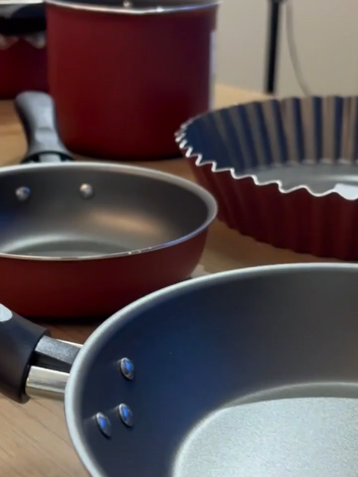 Confira agora, jogo de panela 12 peças antiaderente Aluminio Turim Tramontina link abaixo, ou escreva eu quero nos comentarios!!! https://mercadolivre.com/sec/1xCPxfF #mercadolivre #achadosmercadolivre #panelasantiaderentes #casa #cozinha #mulheres #promoção