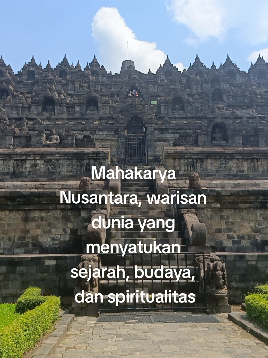“Buat yang mau bahan editan, aku upload lagi video mentahan yaa 🎥✨ Yuk buruan ambil sebelum hilang!” #candiborobudur #fyppppppppppppppppppppppp #mentahanvideo #jawatengah @candiborobudur 