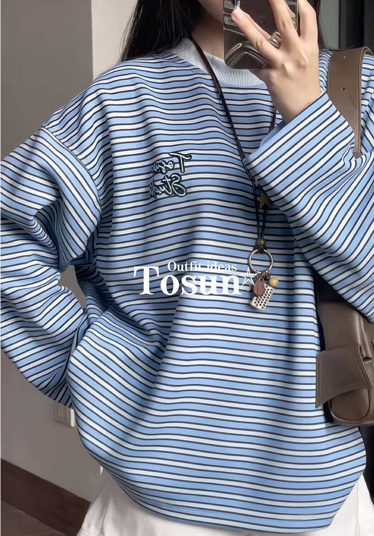 Ẻ sweater này màu kẻ xinh quó ✨💫 #xuhuongtiktok #outfitideas #reviewquanao #tipphoido #reviewlamdep 