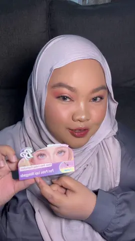Mang boleh semenggoda itu?  #blinkypawky #individuallashes #gluefreeeyelashes #BeautyTok #eyelashmurah 