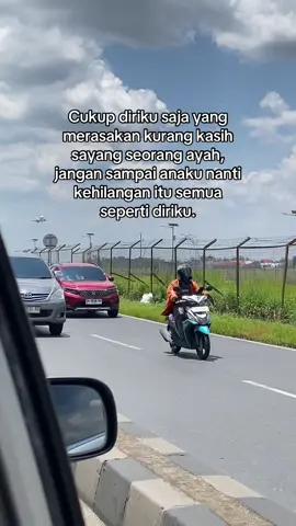 Aku punya ayah tapi tidak dengan peranya😄 #fyppppppppppppppppppppppp #fypシ゚viral🖤tiktok☆♡🦋myvideo #brokenhome #ayahakurindu #katakatastorywa_ 