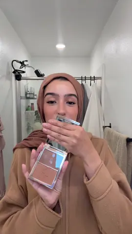 In @patrick ta we trust 🤝 #bronzer #bronzertutorial #newmakeupproduct #patrickta 