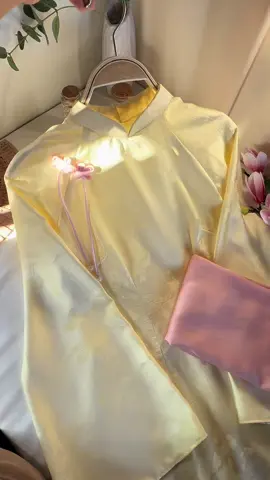 Tông vàng pastel cho các nàng đây ạ 🥰 #xuhuong #tet2026 #aodaitet 