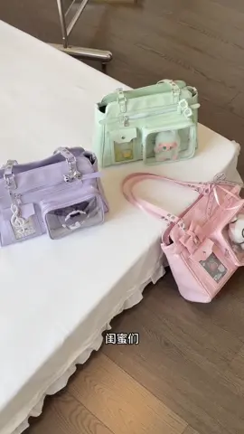 ကိုယ့်အချစ်တော်အရုပ်လေးတွေ ဘယ်သွားသွား ထည့်လွယ်သွားလို့ရမဲ့ shoulder bag လေး ကျောပိုးအိတ်လေးလိုပဲ လွယ်လို့ရတယ်နော် #fyp #foryoupage #မြင်ပါများပီးချစ်ကျွမ်းဝင်အောင်လို့🤒🖤 #handbag #shoulderbag 