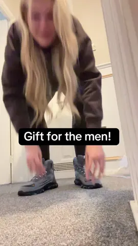 I think they look good on me! #men #workwear #giftsformen #tradiesoftiktok #wife 