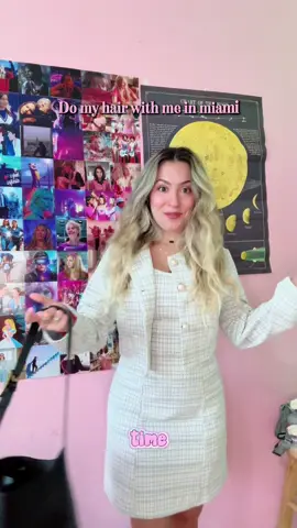 Get my hair down with me in miami:) your girl is freshly blonde again! #hairtok #hair #blondehair #highlights #miami 