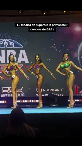 Așa este 🤭🤭🎧 #bikini #viral #gymrat #forfun #planetfitness 