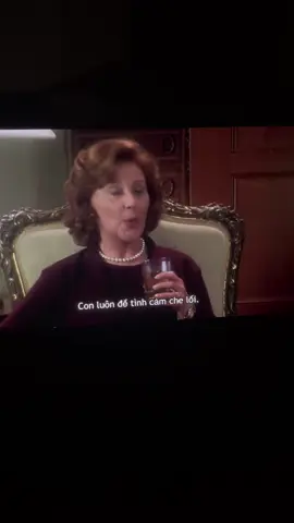 this is so iconic. #gilmoregirls#emilygilmore 