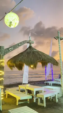 Sayang Geura Mantai Hayu🤣 #bamboobeachbar #bamboobeacbarika #pangandaran #jawabarat #virall 