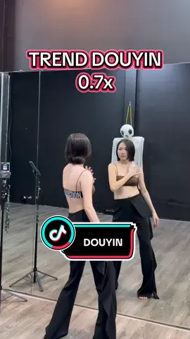 #huongdannhay #dancewithmei #lacdancestudio #tapnhaycantho #tiktokdance 