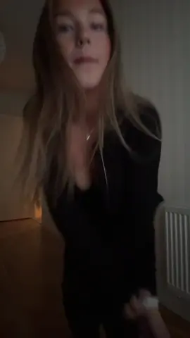 borde tagit svarta strumpor😶‍🌫️ #viral #fyppp #foru 