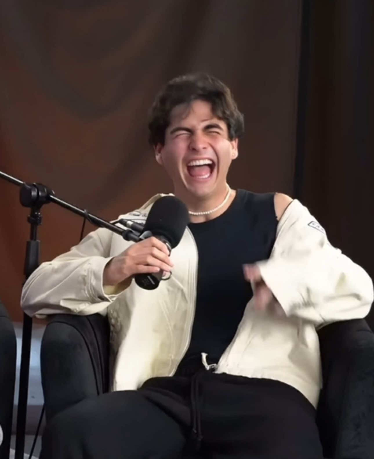 Cuando el ex arruina todo #alejandrosago #5comentarios #luischaparro #Malleza #ex 