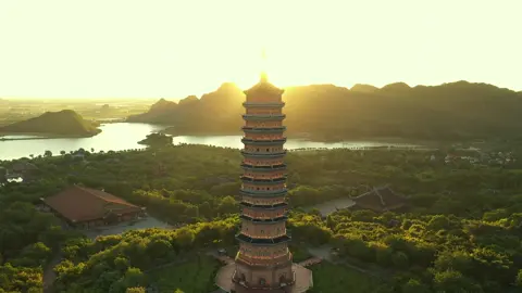 ✨Tháp Báo Thiên - công trình kiến trúc kỳ vĩ, báu vật tâm linh nơi con người tìm về nguồn cội của niềm tin, của sự an lạc và lòng thành kính hướng Phật. #chuabaidinh 
