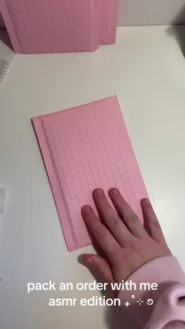 Thank you so much!! I love packing orders, i hope you enjoy your new earrings!! Vinted: 30ph13 Depop: saejewellery #SmallBusiness #asmr #handmade #packingorders #foryou 