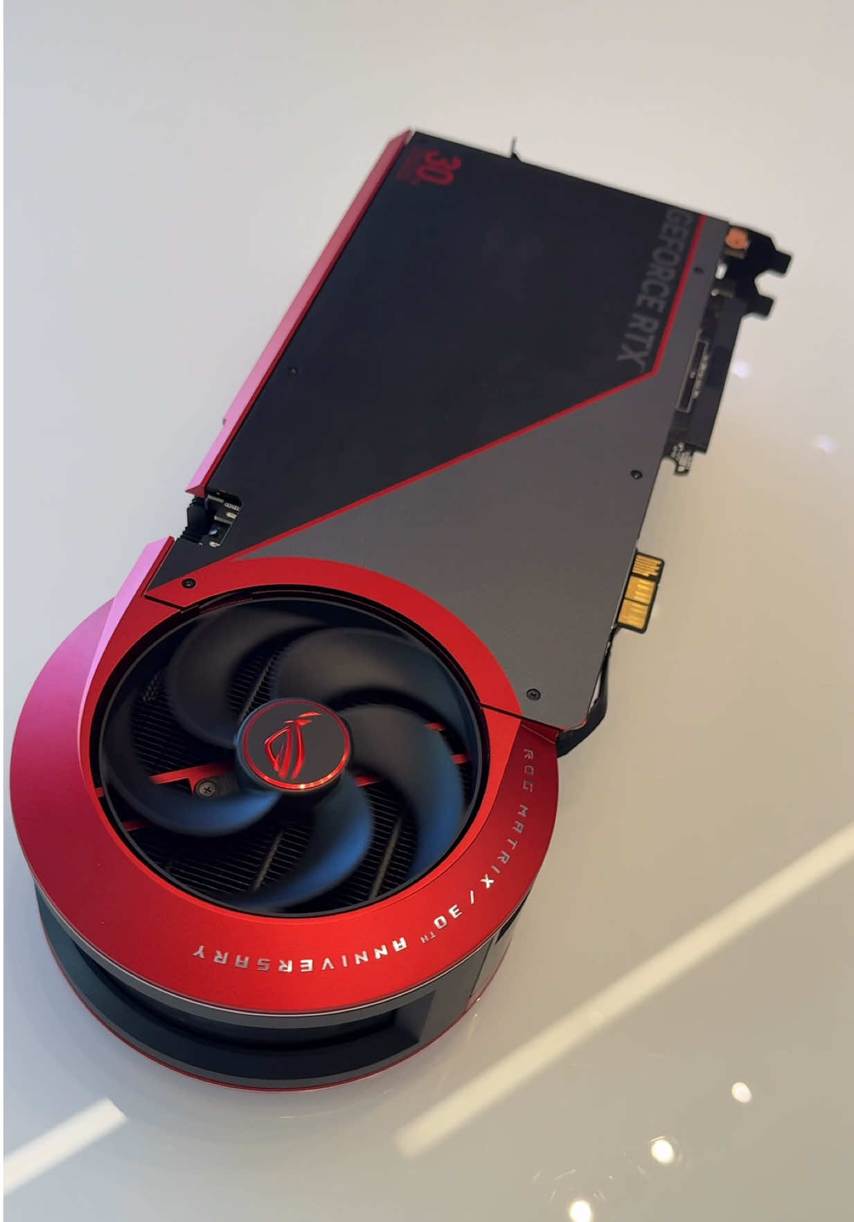 The @ROG Global Matrix 30th anniversary Card is a thing of beauty ❤️ #matrix #rog #5090 