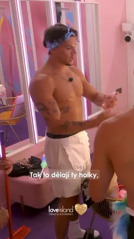 Co říkáte na tuhle pánskou uklízecí četu? 😄 #loveislandcs #loveisland #oneplaycz #voyo
