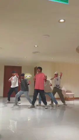 පෙම් කරල හැර යන්නේ මොකටද . 😌❤️ #srilankan_tik_tok🇱🇰 #foryoupage #onemillionaudition #dance #trendingvideos  @Salin @Brown king @Deshu :) @Awishka Dilshan 