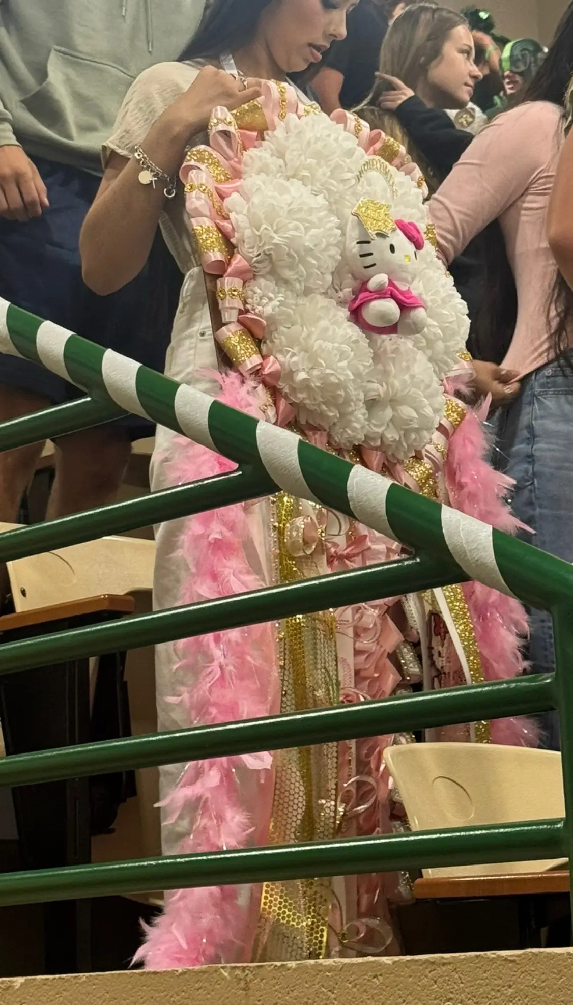 You haven’t seen a homecoming mum, unless you’ve been to Texas #golions #Homecoming #football #texas 