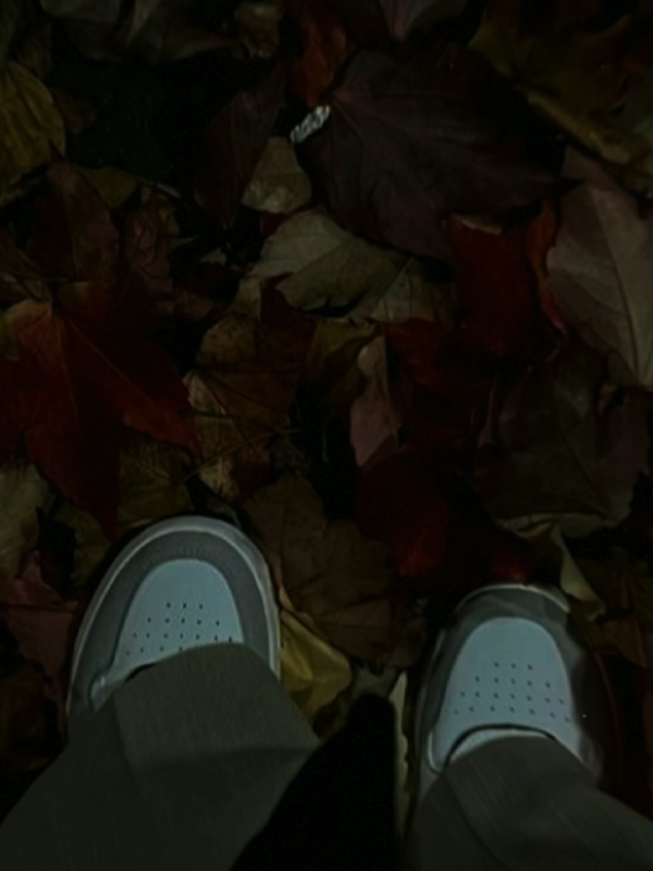 Phần 692 | Có lẽ anh yêu em nhiều quá..! #music #nhachaymoingay #sad #Love #Story²⁰⁰⁴🍀 