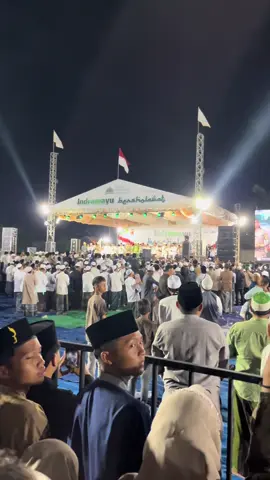 Indramayu bersholawat 🤲🏻#Indramayu #bersholawat #habibsyech #luckyhakim #fyp 