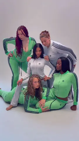 Body velour launching today!!! 11am pat/ 2pm est ✨✨🍀 #bodybyraventracy #fypシ 