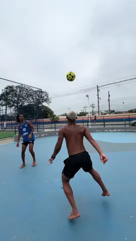 estilo brasileiro 🇧🇷🔥 . . #viral #fyp 