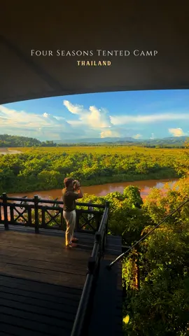 Enjoying the incredible Four Seasons Tented Camp, overlooking the Golden Triangle 🙌🏻 #FSTentedCamp #FourSeasons @Four Seasons Hotels 