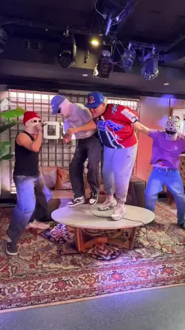 @Tussiwarriors ft @Mortedor 