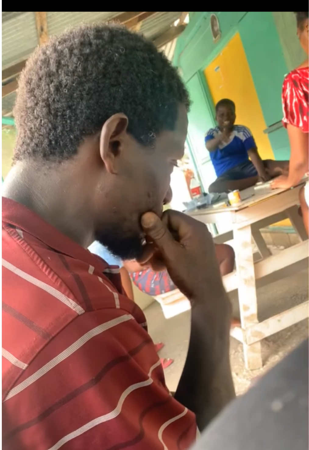 Head Way him ago dung weh dingy deh😂#fyp 