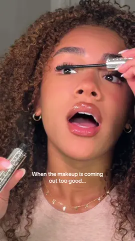 Always happens at the WORST times🥲 #imjustagirl #makeupfail #relatable #mascarafail 