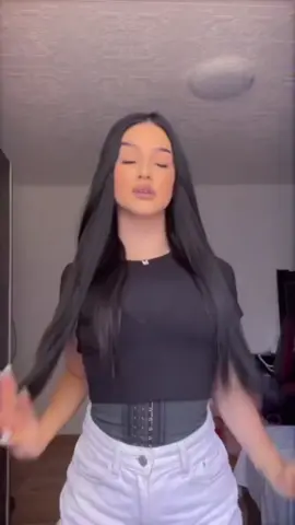 Vrei o talie de invidiat în doar 14 zile? ⏳✨ Corsetul Modelator îți transformă silueta rapid și eficient, oferindu-ți încrederea de care ai nevoie! ✔️ Modelează talia pentru un efect de clepsidră ✔️ Poate fi purtat sub orice ținută – casual, sport sau elegant ✔️ Rezultate garantate sau banii înapoi! Indiferent de stilul tău, corsetul se adaptează perfect, oferindu-ți suport și confort pe tot parcursul zilei. 💃🔥 📲 Comandă acum pe www.lakshmi-shop.ro și începe transformarea! #romania #fyromania #fypromania #LakshmiShop 