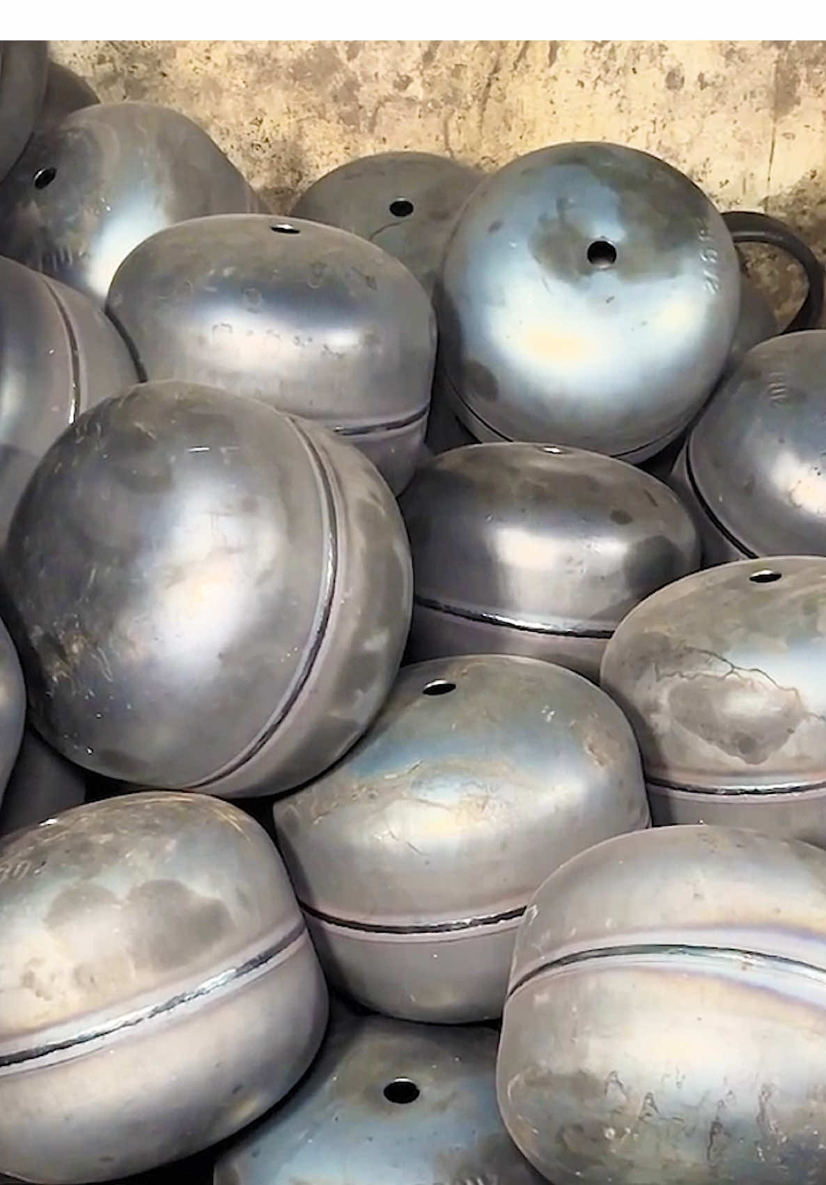 Process of Gas Cylinders Making From Steel Sheets