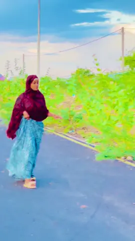 Maheradahan oo kale wa hormar magaladeenu gadhayso Wana ubahanahay #dhool#somalitiktok2025 #fyp #1millionviews #qabridahar💚💙❤️ @Amin muxiyadin (Garaad Maal) @zawa_zawa_3 @Usaame FourTeen 14 @Deeq abdulahi @xildhibaancagadheere0 