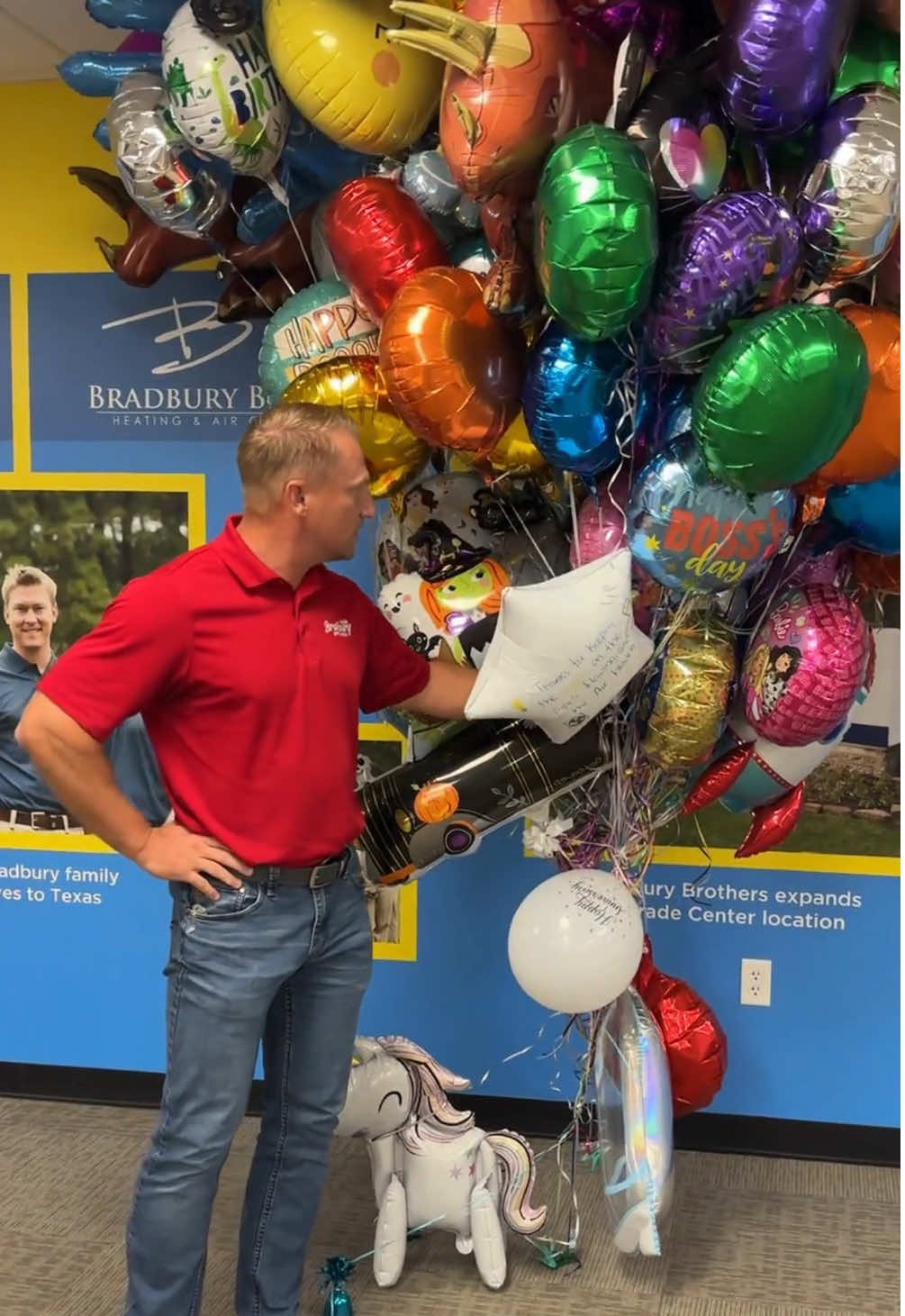 A special message from Todd💙 #bradburybrothers #fyp #companymeeting #todd #balloon