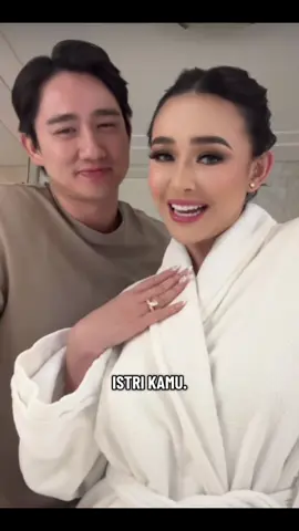 Penasaran bgt yg di gunain manda untuk hapus makeup nya #fyppppppppppppppppppppppp #promoseruweekend #fypage #viral #gad2glow 