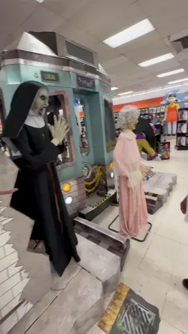 He got so scared! 😂