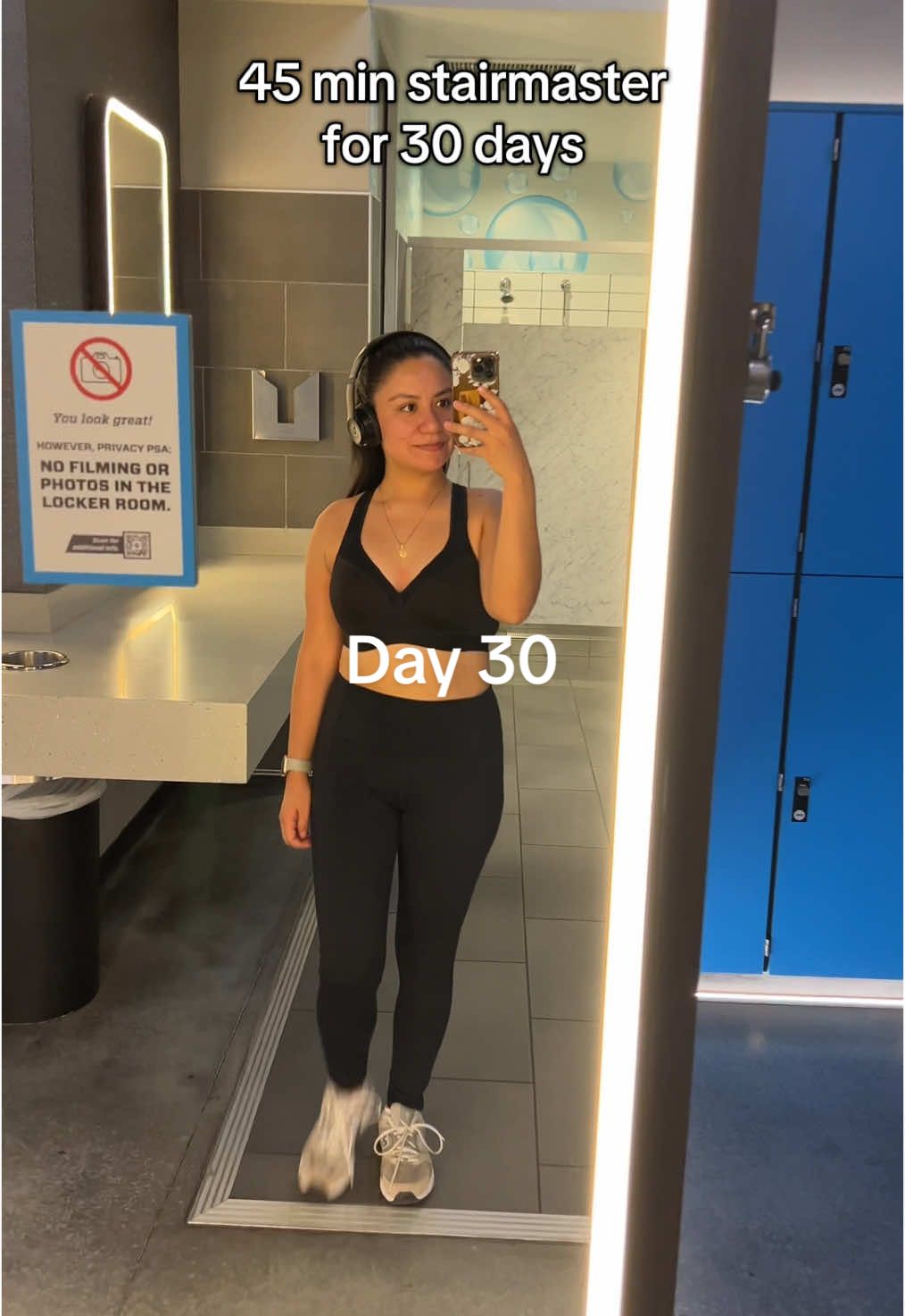 I lost 7 lbs Note: i was not in a diet the full 30 days so i know it definetly affected the results i kept fluctuating on my weight but it was a cool challenge for me. I am going to do another one but this time with a weighted vest lol (i’ll be on a diet this time 😅) #stairmaster #gym #draft #stairmasterworkout #challenge 