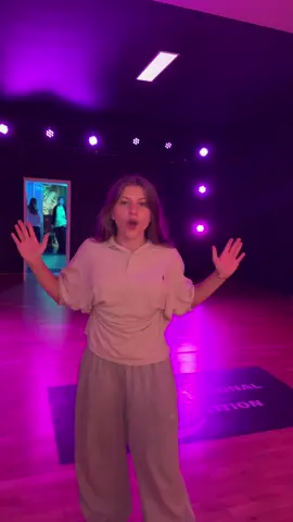 LET’S GOOO 🪩🎉 @al_ina47                 (dc: @Zoe Baptiste @Cerise) #hiphop #dancer #fyp #viral #danceschool 